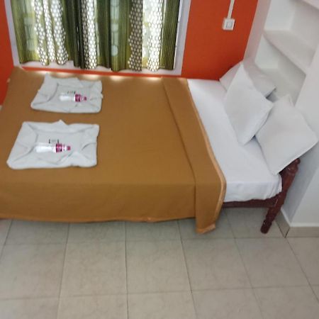 Hotel Orginal Residency Coulão Quarto foto