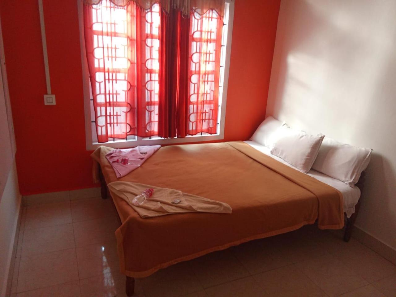 Hotel Orginal Residency Coulão Quarto foto
