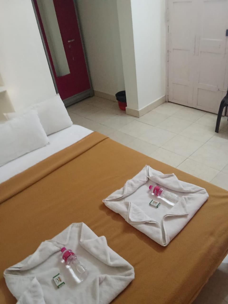 Hotel Orginal Residency Coulão Quarto foto